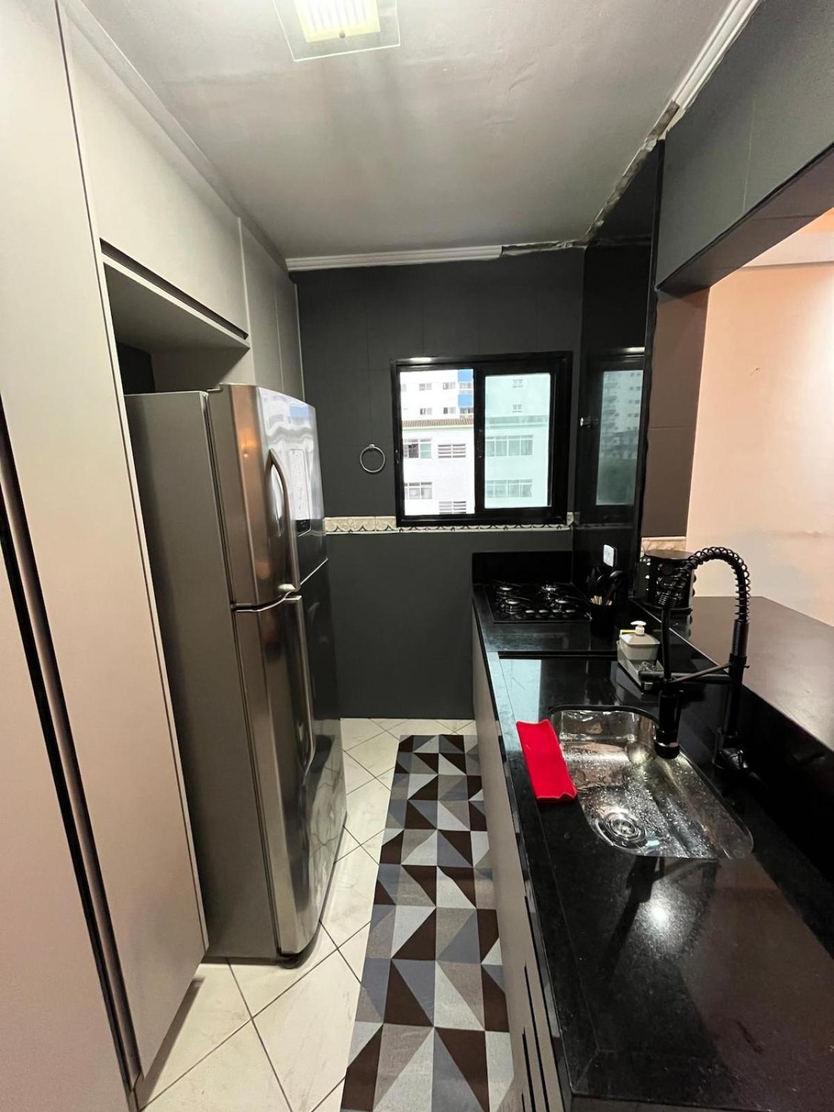 Apartamento Ape Completo, 5 Min Da Praia, Com Duas Sacadas *
